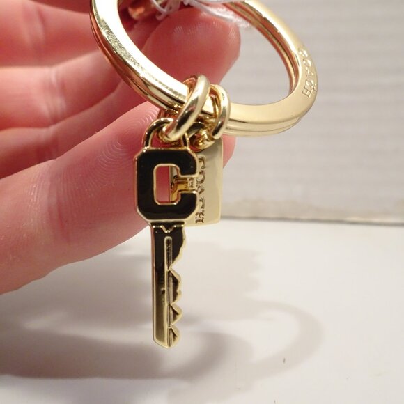 Coach Red Heart Padlock Lock Key Keychain Fob Charm NEW F65162 RARE Lucite - Picture 3 of 4